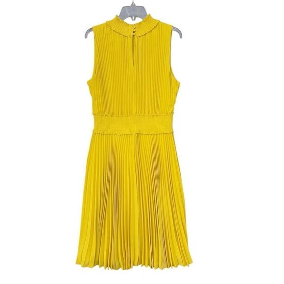 Nanette Lepore Smocked Neck Flattery MIDI Dress Pleated Mock Yellow Size 14 - Picture 5 of 10